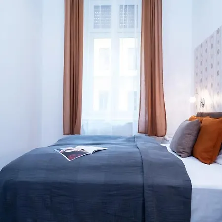 In Front Of The Synagogue Apartment Budapest